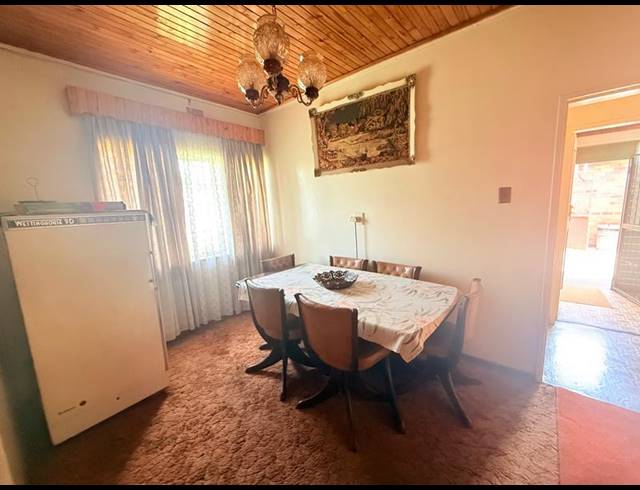 3 BEDROOM HOUSE FOR SALE IN VANDERBIJLPARK CW 4